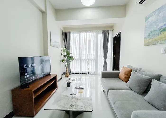 Stylish 1br In Opr